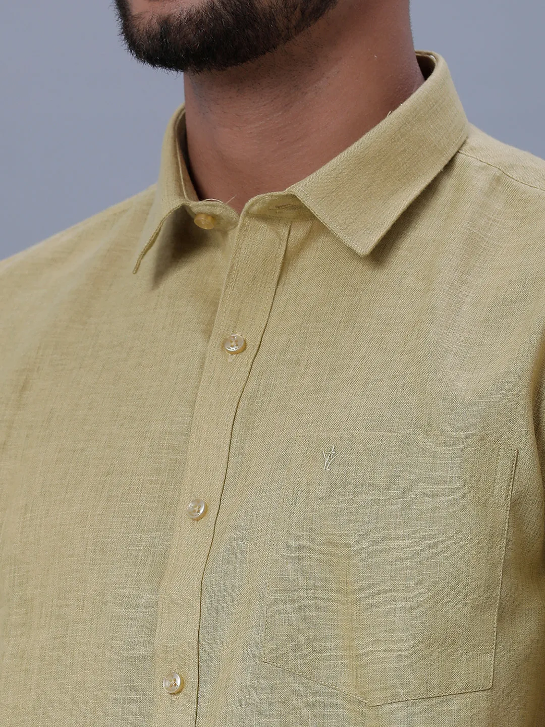 Men Cotton Blend Half Sleeves Shirt Chutney Green T26 TB1