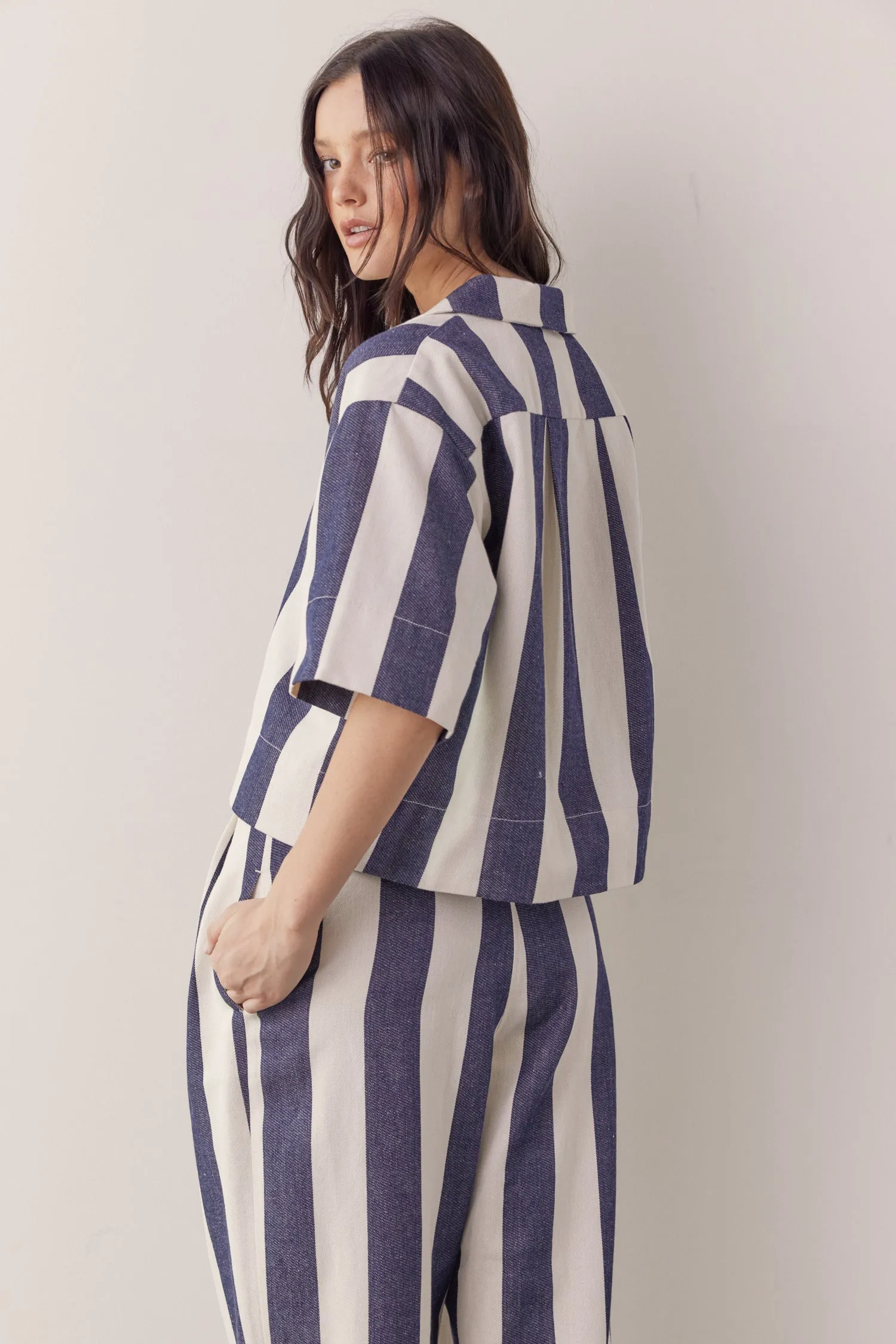 Striped half sleeve cotton shirts